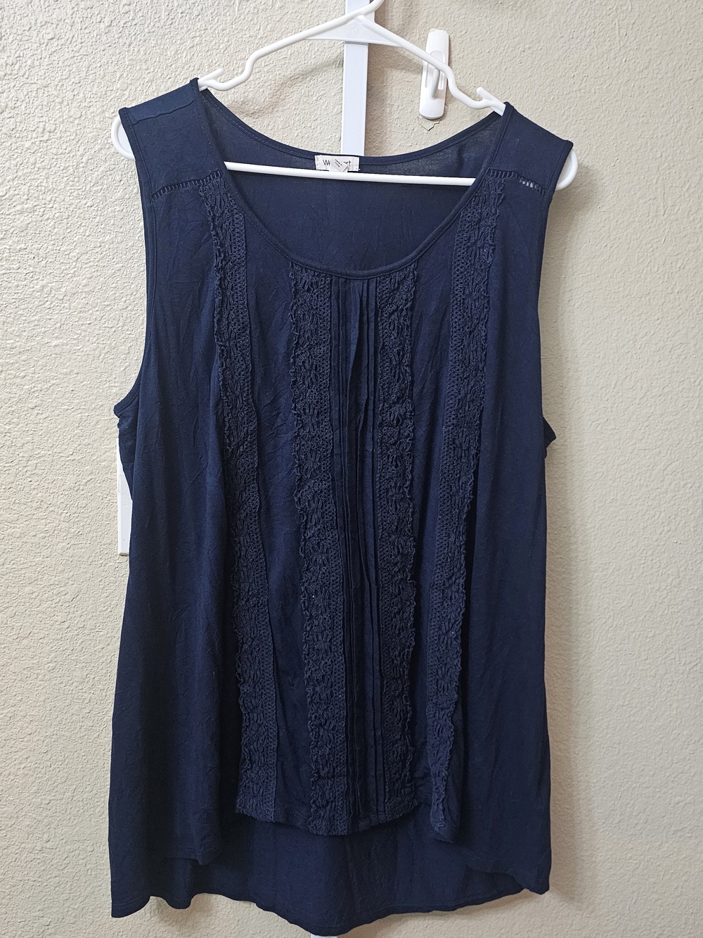 Westport navy blue sleeveless top